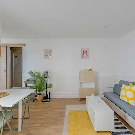 Modern Near Nation Bastille Gare De Lyon Holiday home *
